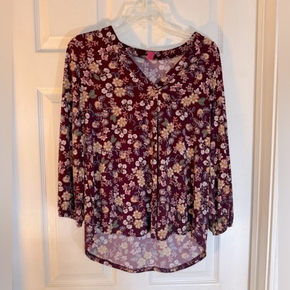 Vince Camuto Womens V Neck Blouse Purple Maroon Floral Size Medium